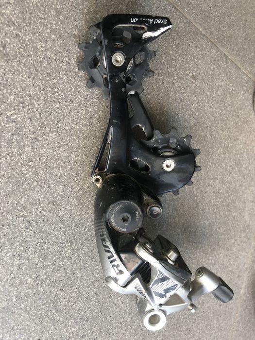 Desviador traseiro sram rival