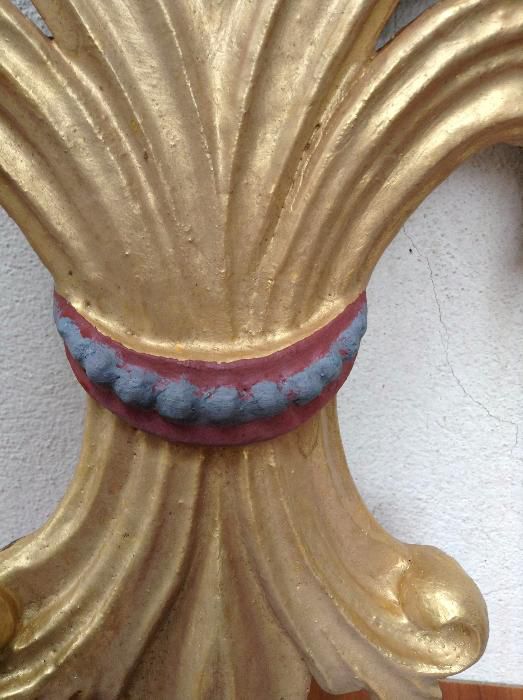 Talha em madeira, dourado e pintura, ideal p/ decoração