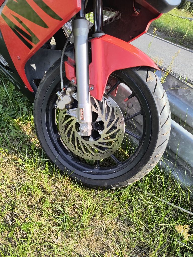 Rieju RS 125 4T RS2 Matrix kat B A1 silnik Yamaha YBR Aprilia Cagiva