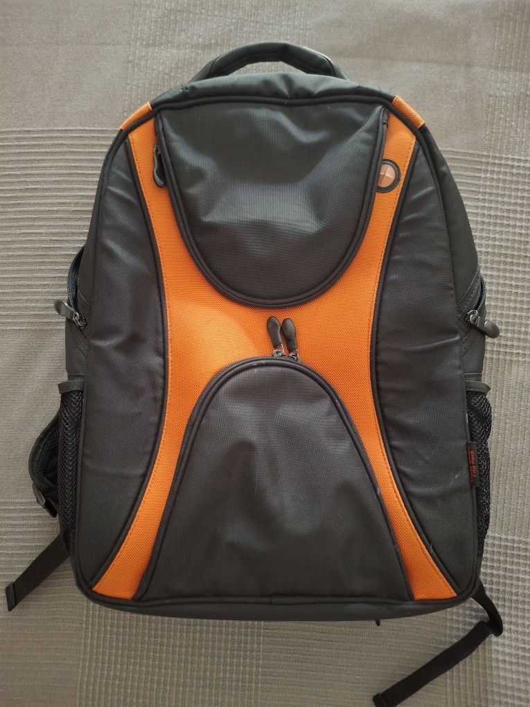 Mochila Swiss Travel Cross 15,4"