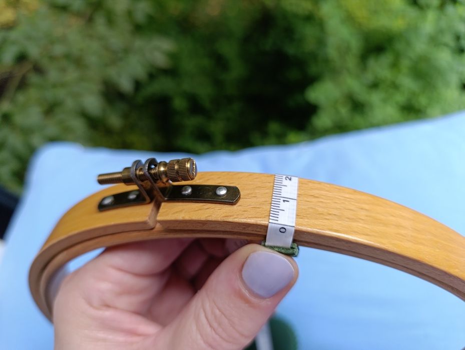 Дерев'яні великі надійні п'яльця