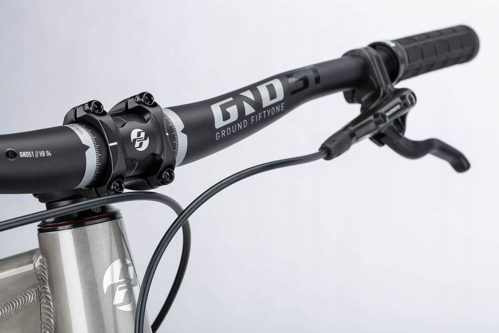 Rower DIRT STREET GHOST NIRVANA 4X Chrome Shimano Deore Dartmoor