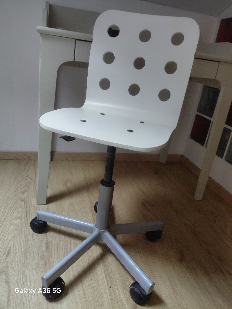 Cadeira secretária modelo ikea