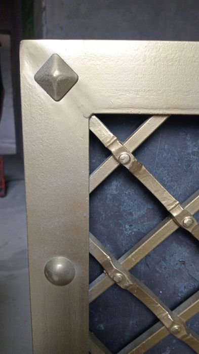 Інтер'єрна дуже економна батарея hand made