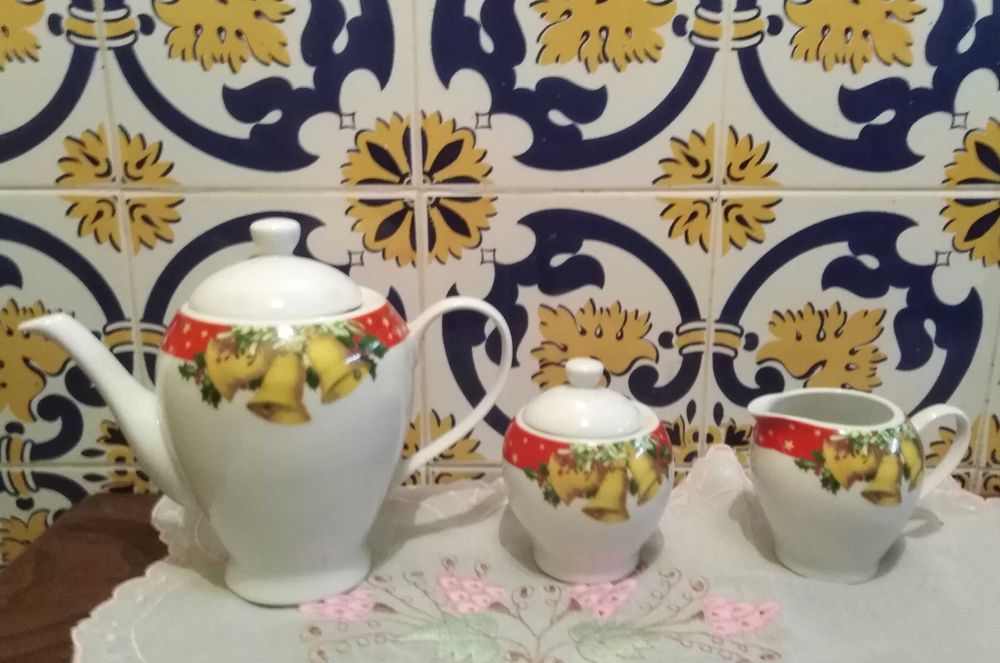 Conjunto de louça de Natal