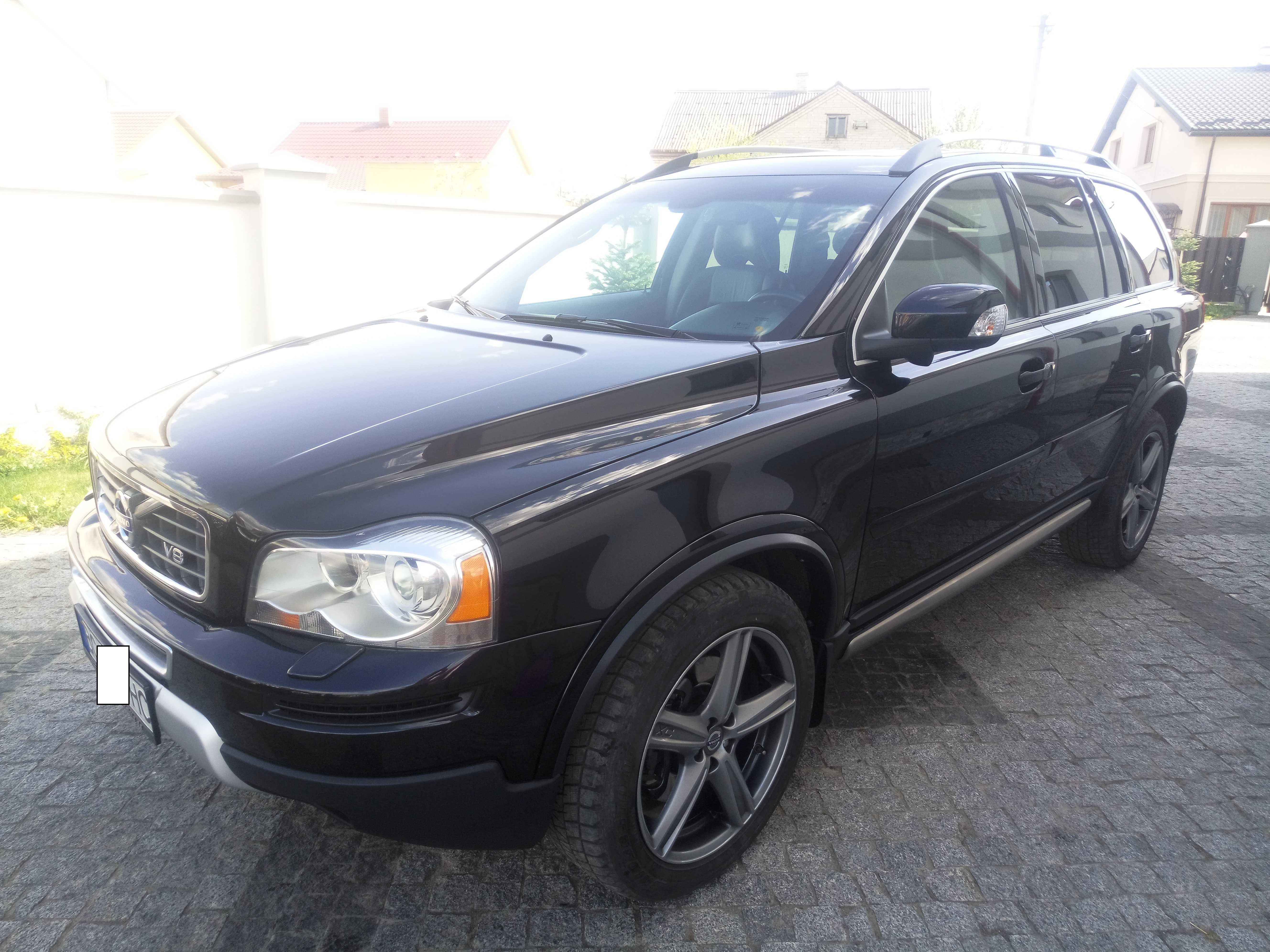 Автомобіль Volvo XC90 рік 2008, двигун 4.4 газ бензин R design