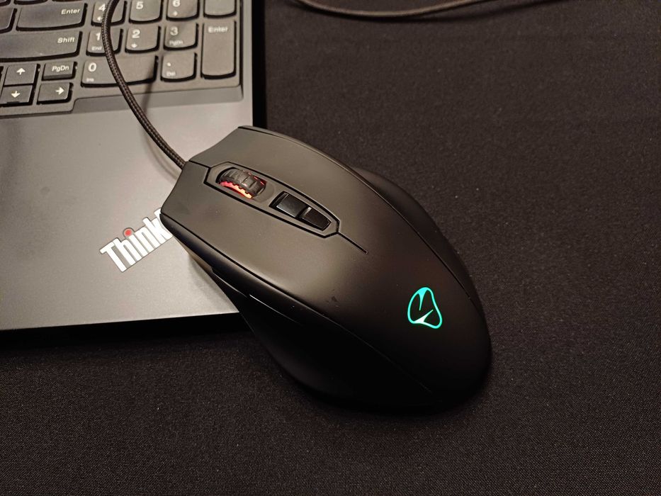 Myszka gamingowa Mionix Naos 7000