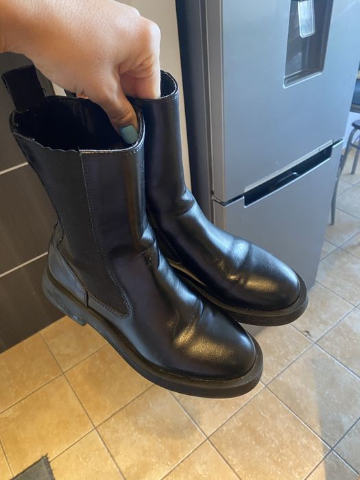 Solidne buty na jesień z grubą podeszwą