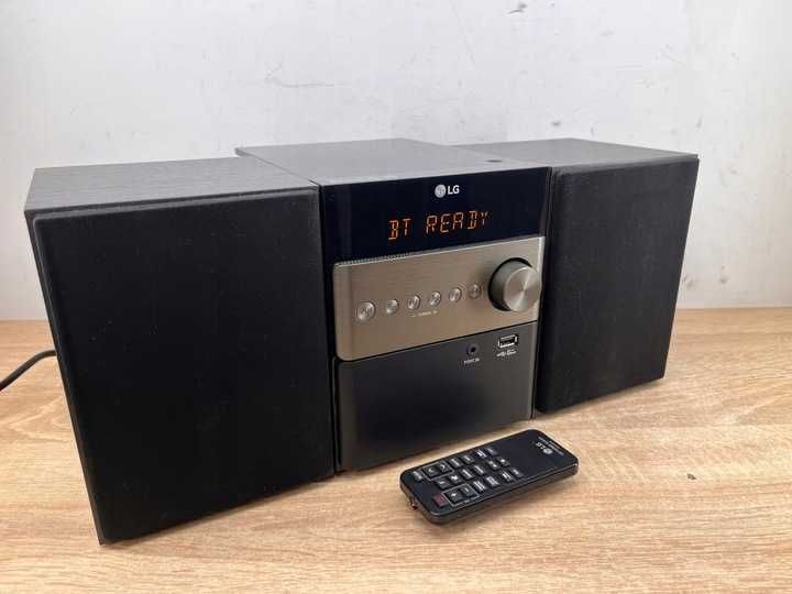 Miniwieża LG CM1560 //CD, RADIO, USB, Bluetooth// pilot