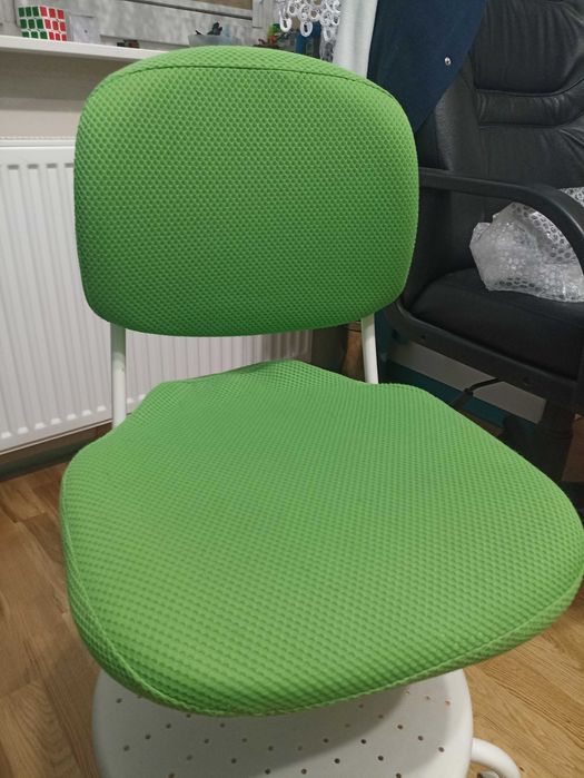 Krzesło dla dziecka z IKEA