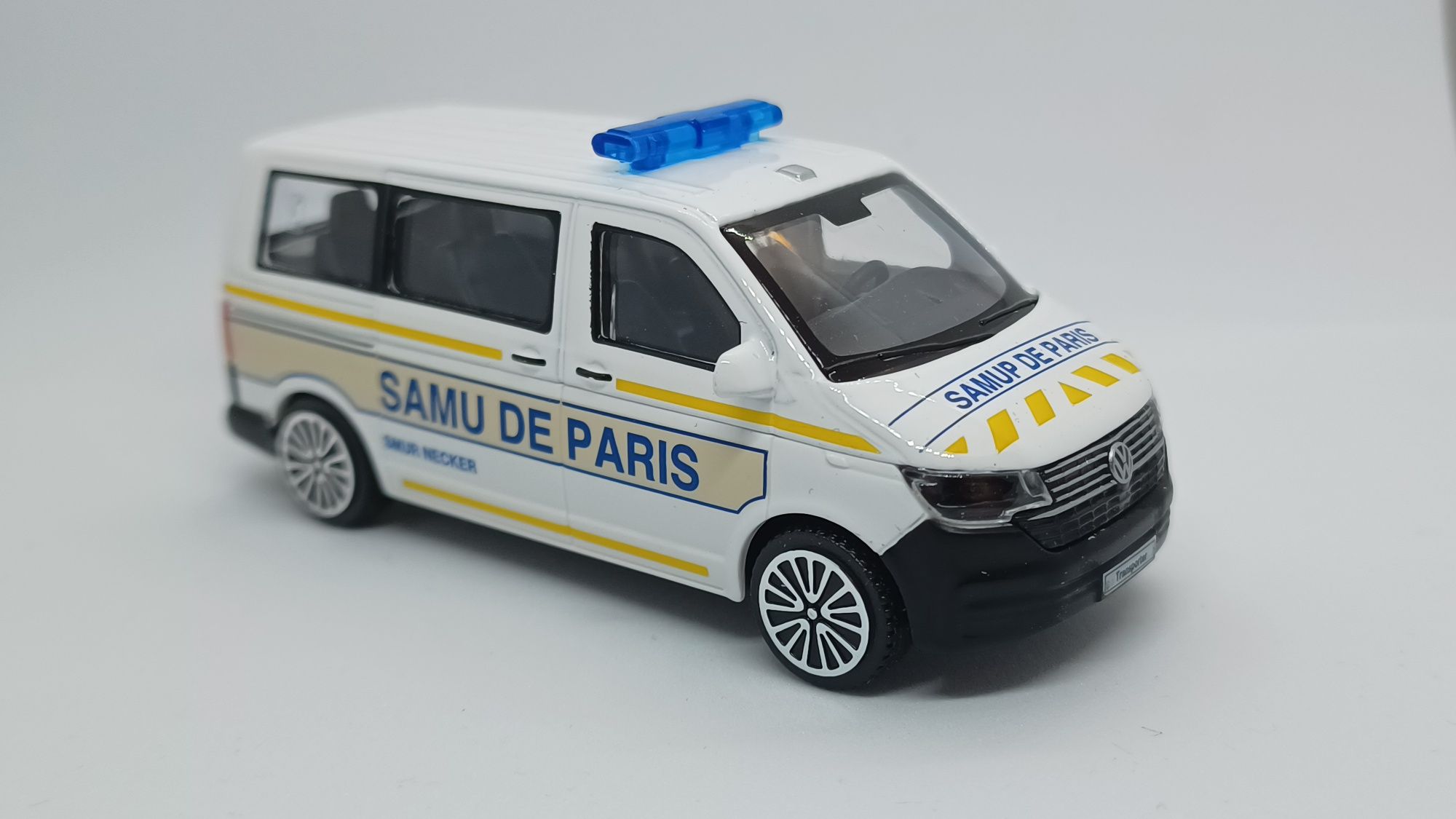 VW T6.1 SAMU DE PARIS Bburago BURAGO 1/43 1:43
