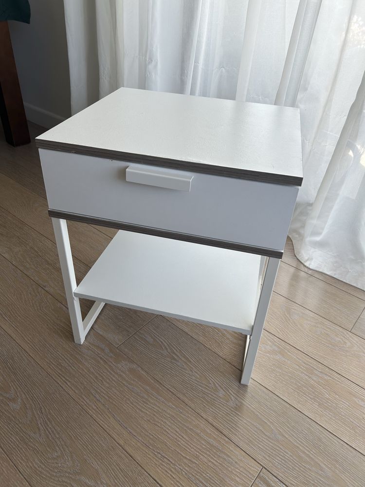 Szafka nocna Trysil Ikea, stolik nocny