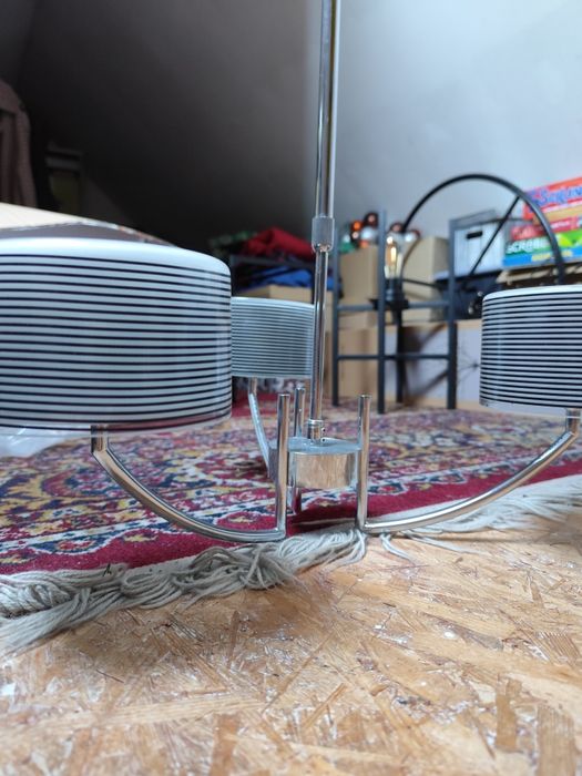 Piękna stylowa lampa z kloszami  wyjątkowa