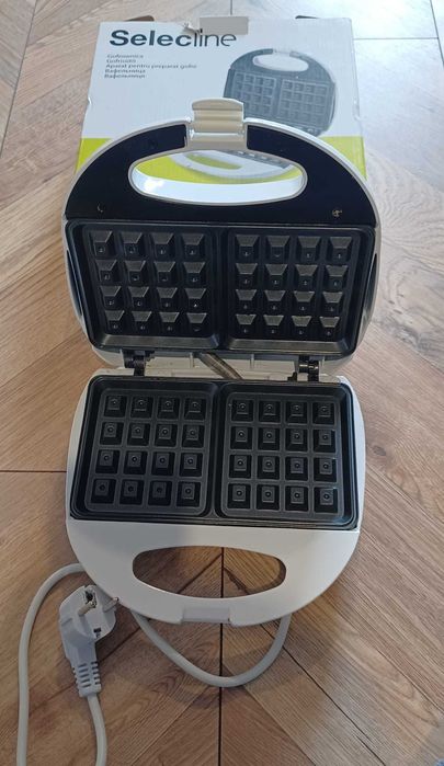 Gofrownica 750W Selecline, gorfy