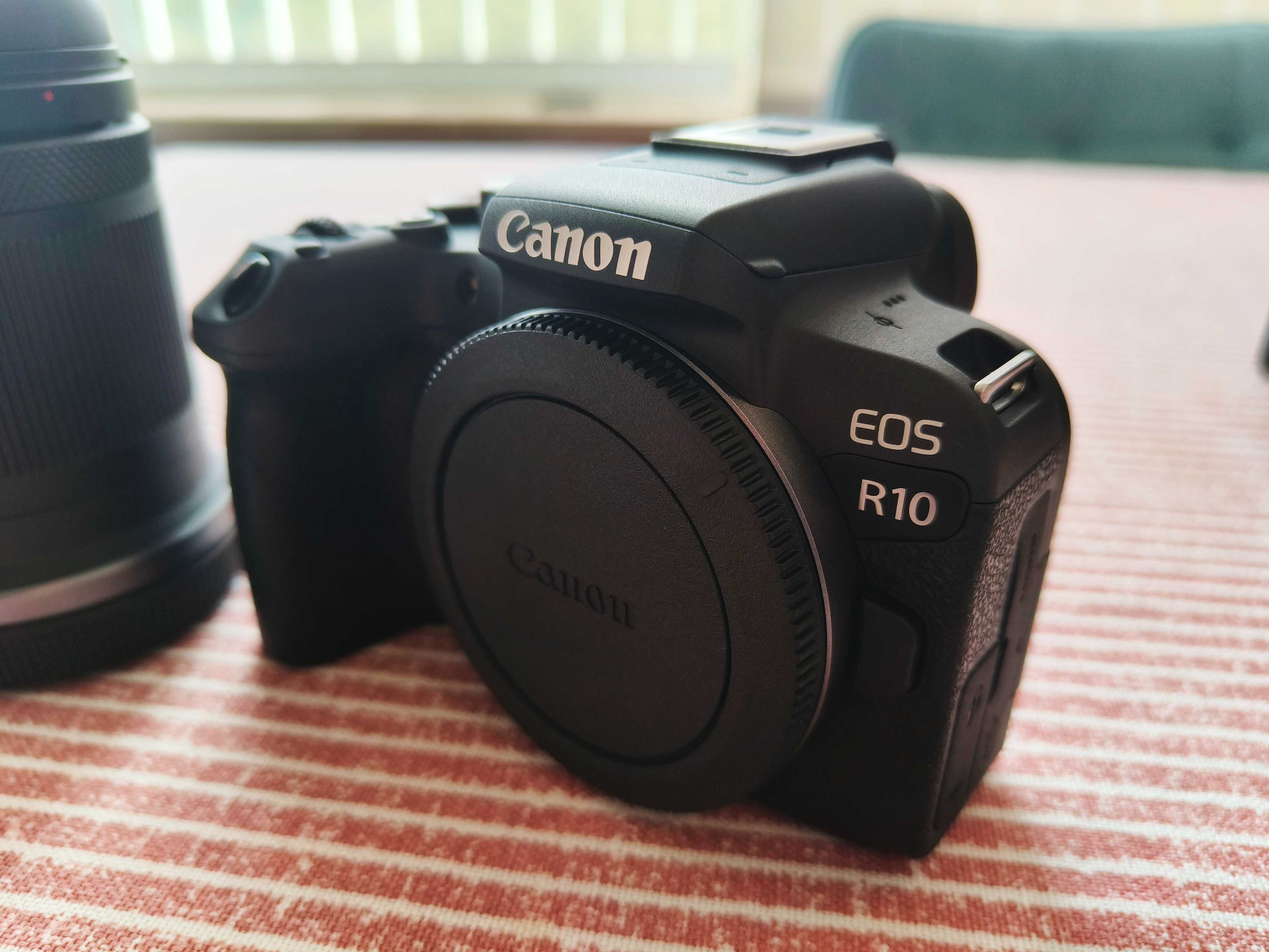 Canon EOS R10 Mirrorless + Lente RF-S 18-150mm – Como nova!