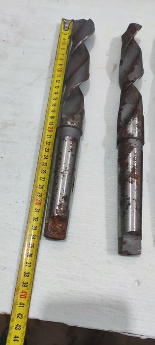 Продам сверло с хвостовиком 35