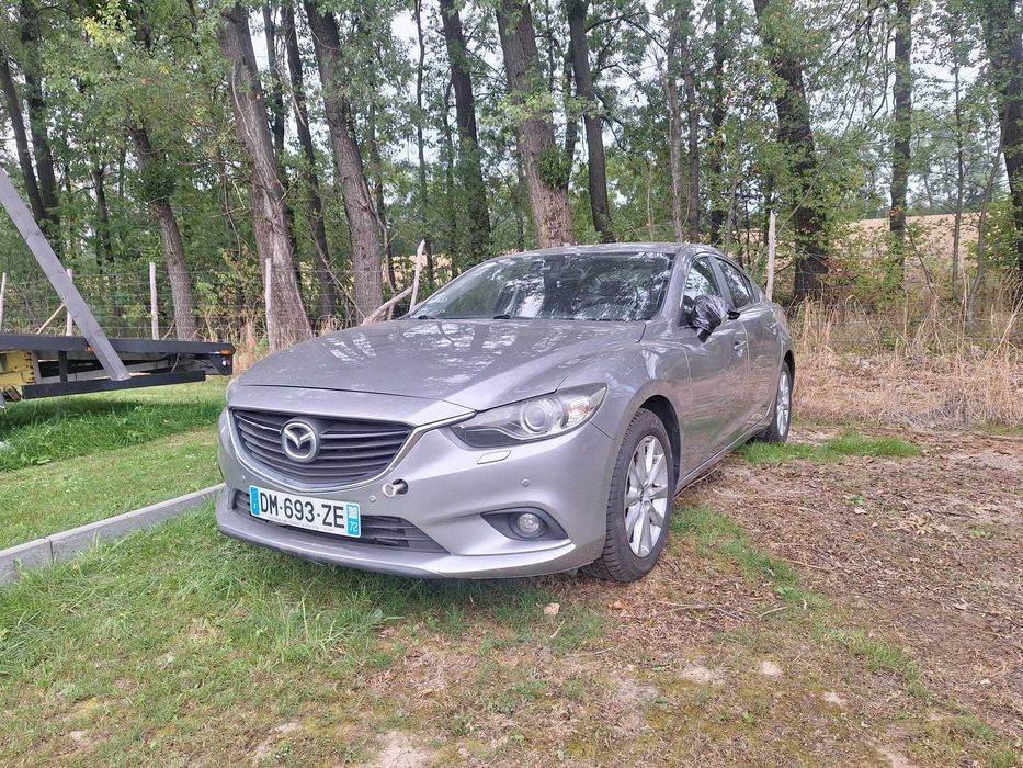 Mazda 6 ZAMIANA 2.2 diesel xenox nawigacjasedan bardzo maly przebieg
