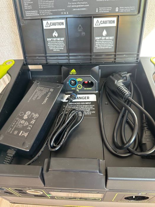 Yeti 1500x джерело живлення