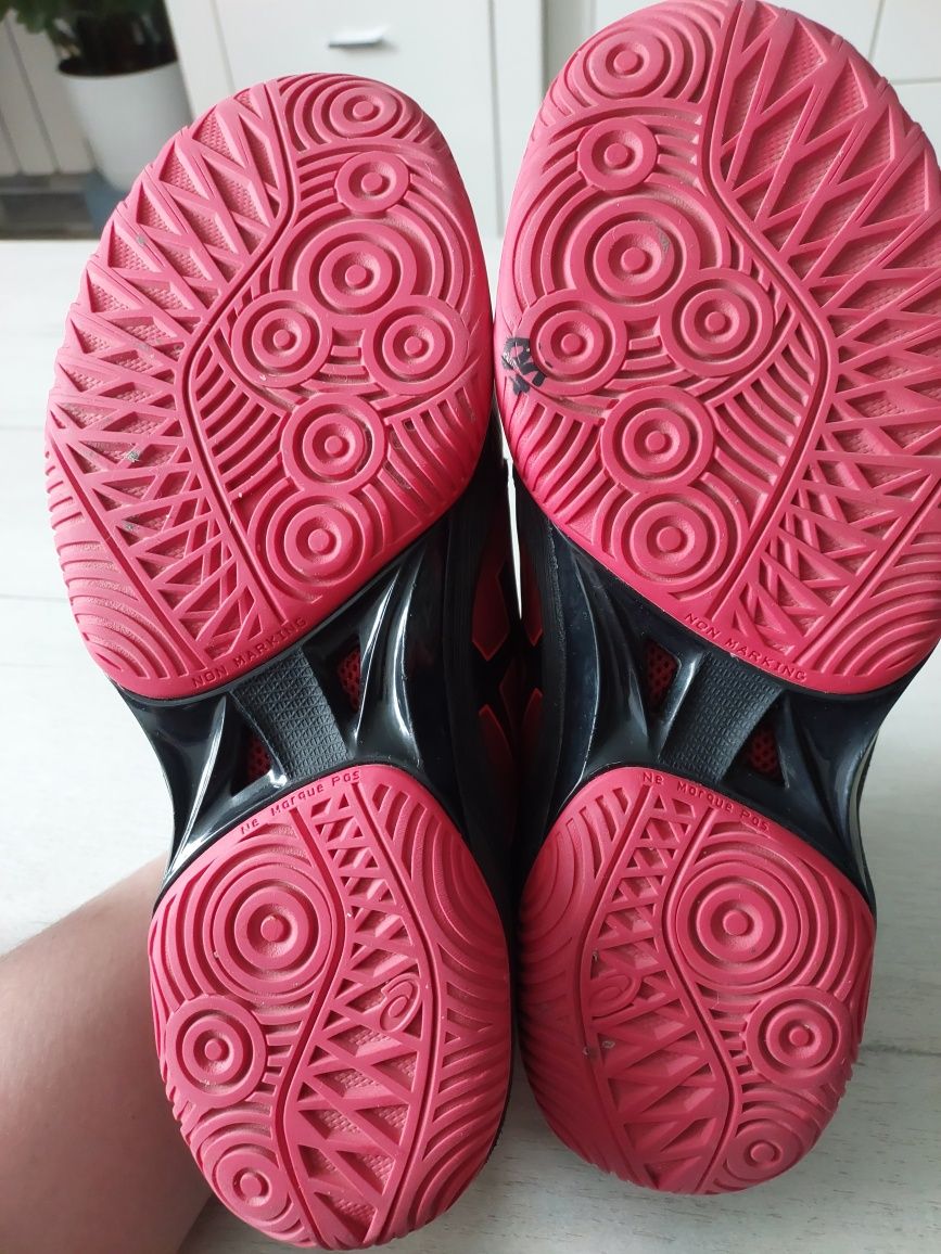 Męskie buty halowe Asics Blast FF r. 40