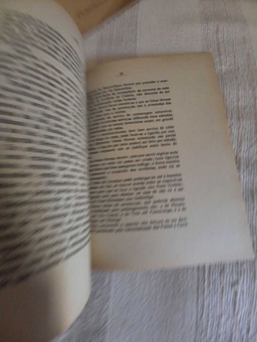 Os caminhos de ferro em Moçambique em 1948