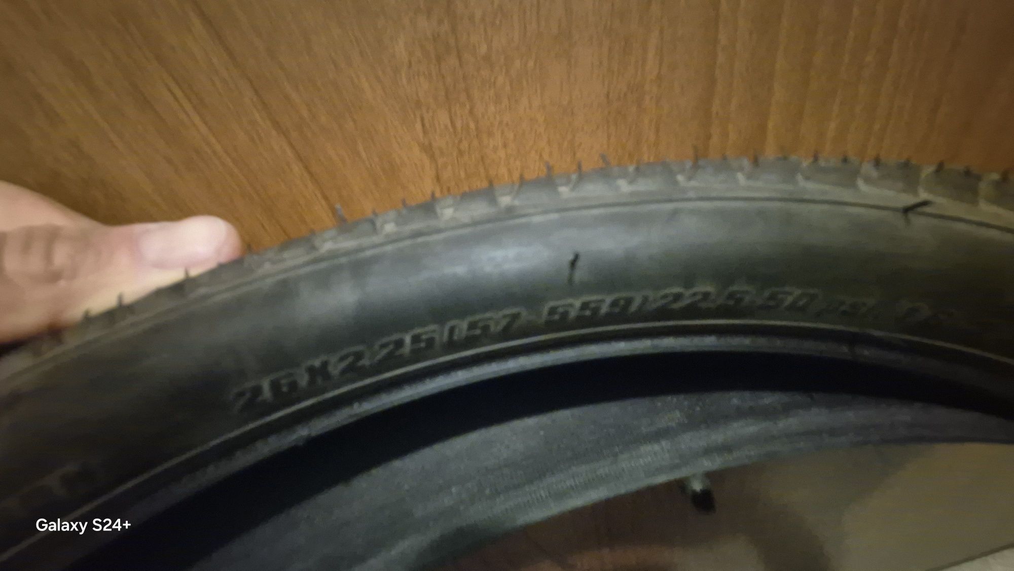 Opony MTB Dirt 26x2.25 Vee Tire Co XCV 2 sztuki