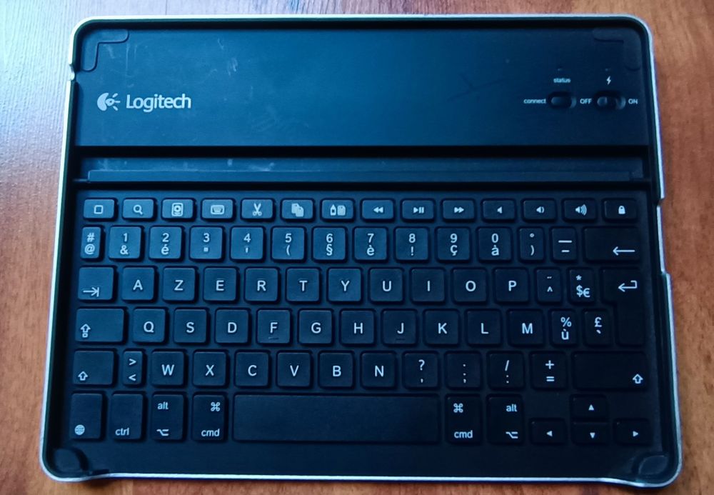 Logitech klawiatura iPad 1st Generation