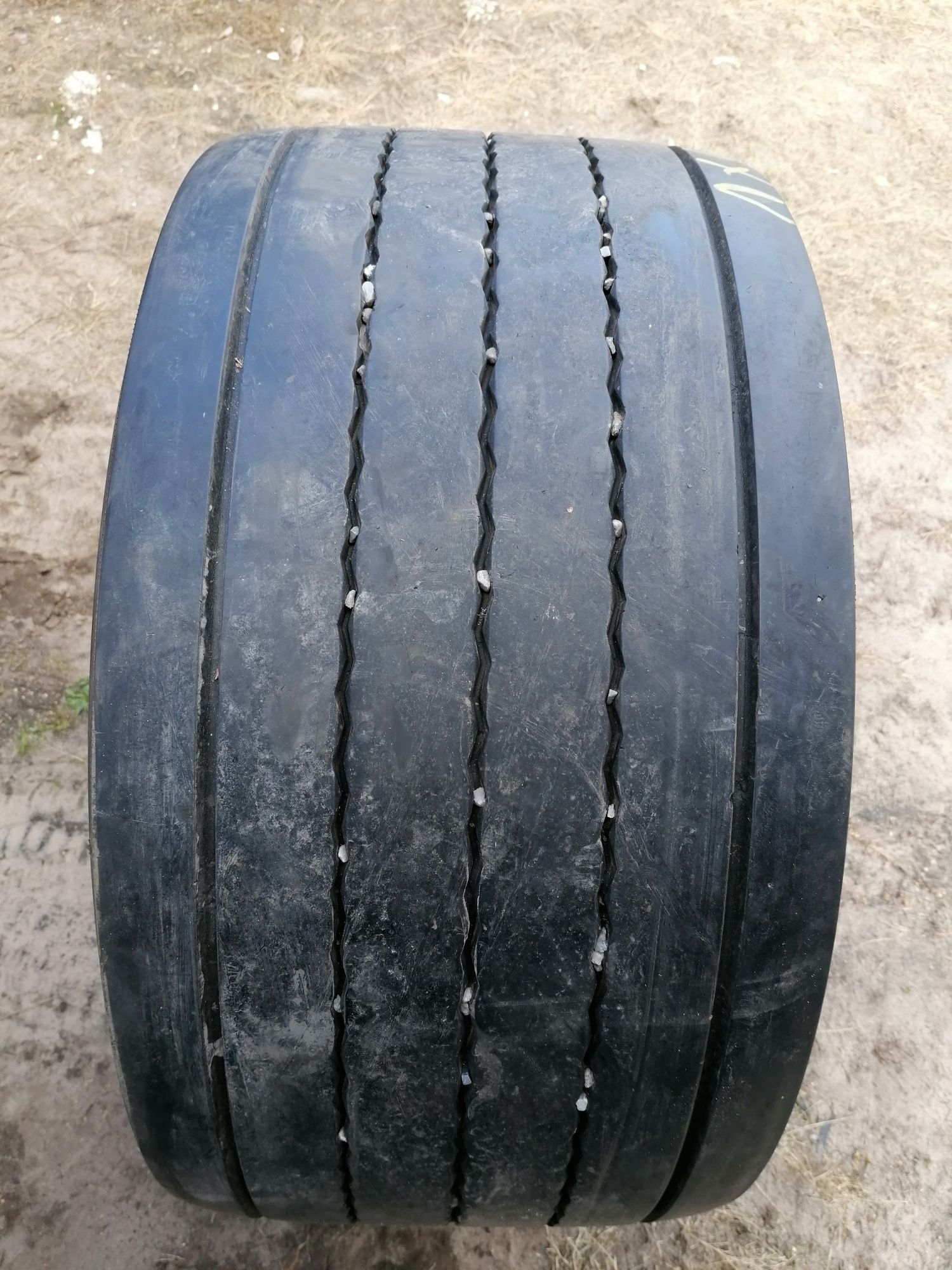 Opona 445/45r19.5 Continental Conti hybrid ht 3