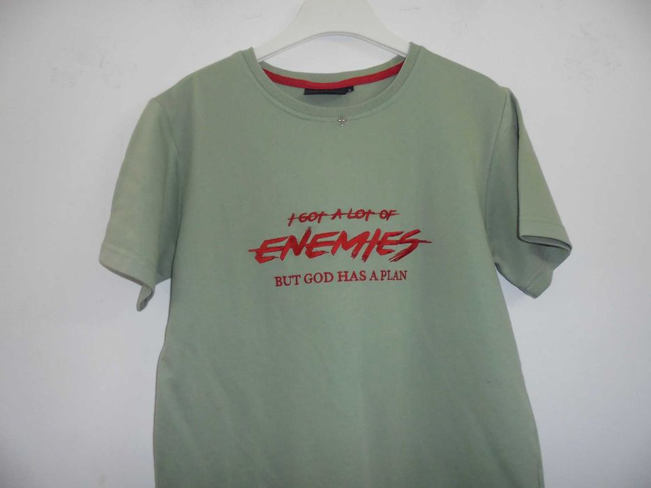 t-shirt de homem muito bonita