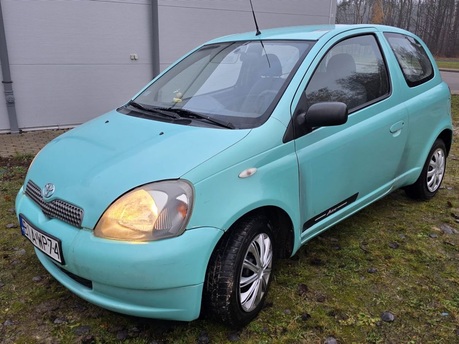 Toyota Yaris 1.0B 2000r wspomaganie