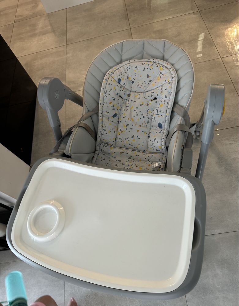 Fotelik to karmienia kinderkraft