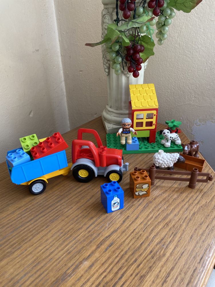 Klocki lego duplo farma dziadka traktor zwierzęta tematyczne budowlane