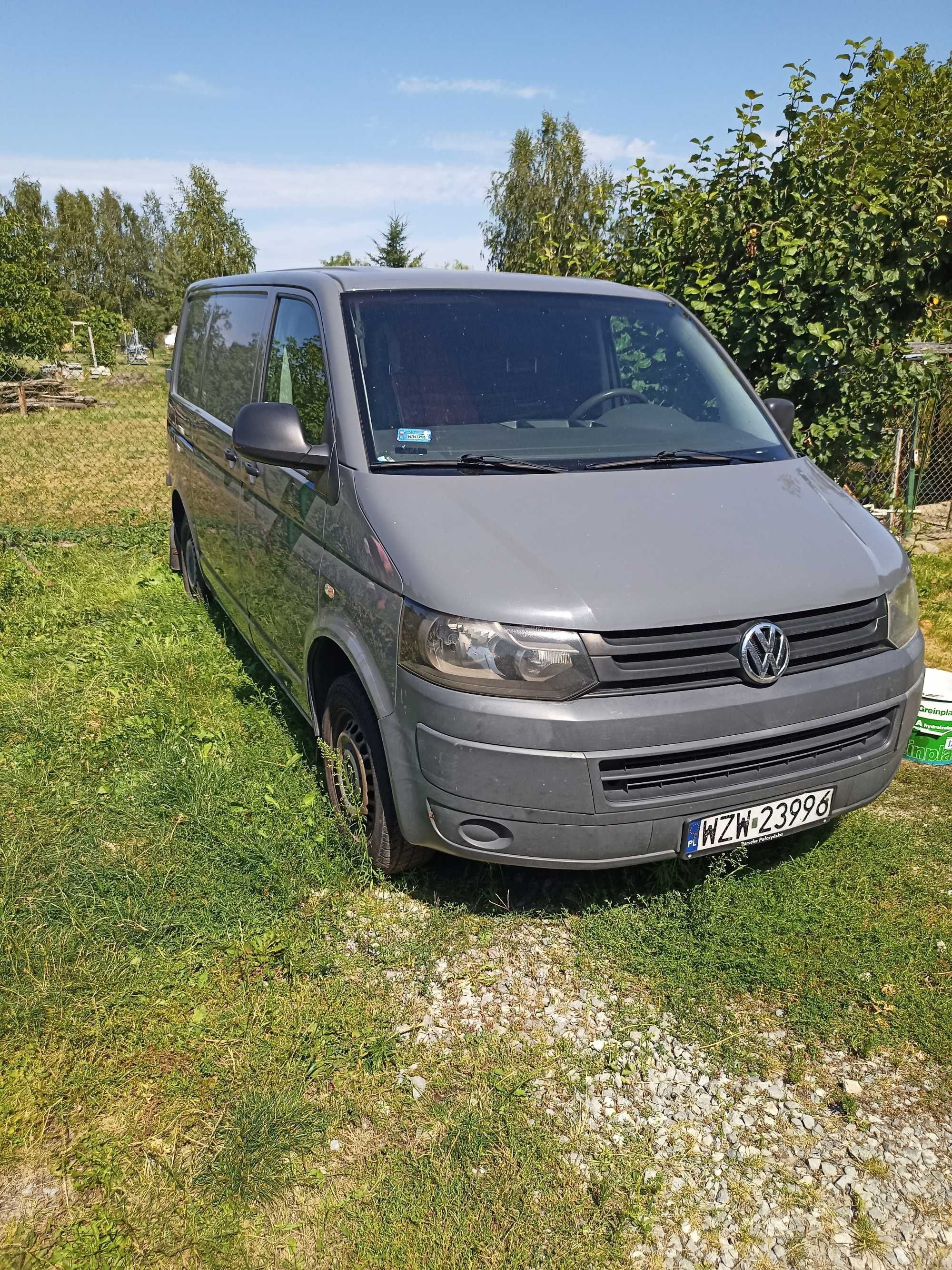 Volkswagen Transporter T5 2010r chłodnia