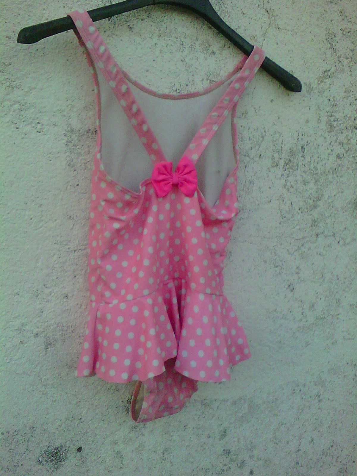 fato banho rosa verão minion h e m  6 -8 anos 122-128 cms