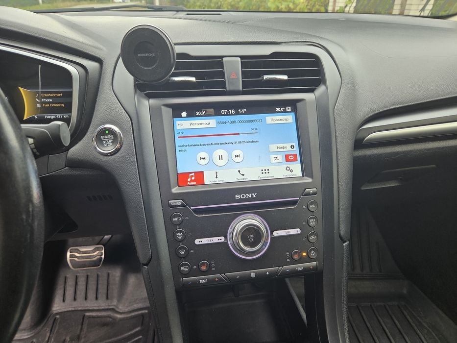 Ford Fusion Hibrid Titanium