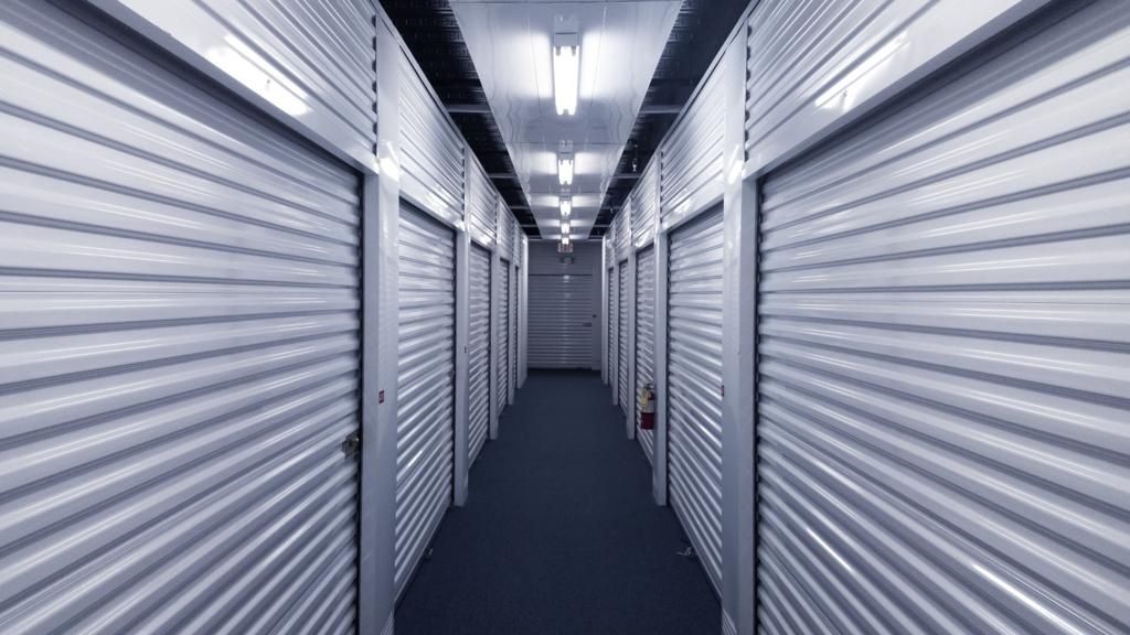 CARCAVELOS Garagem, arrecadação,Self-storage