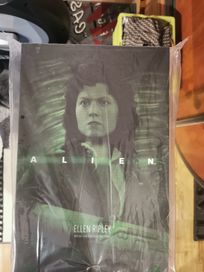 Hot Toys Alien Ellen Ripley 1/6 Figurka Sideshow