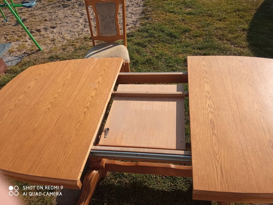 Stól drewniany rozkładany