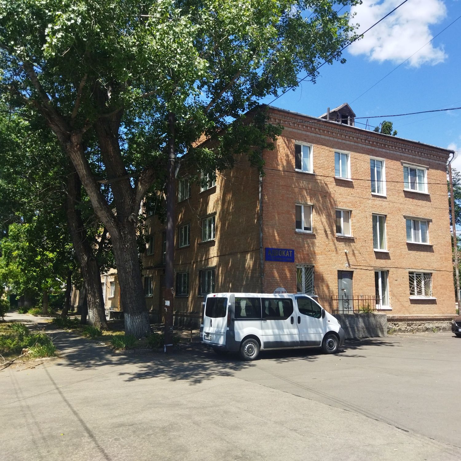 Здається кімната, кімнати в гуртожитку