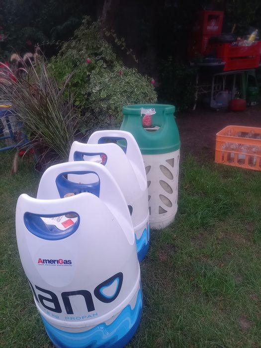 Butla gazowa AmeriGas Nano ważnym homologacją czystym Propanem