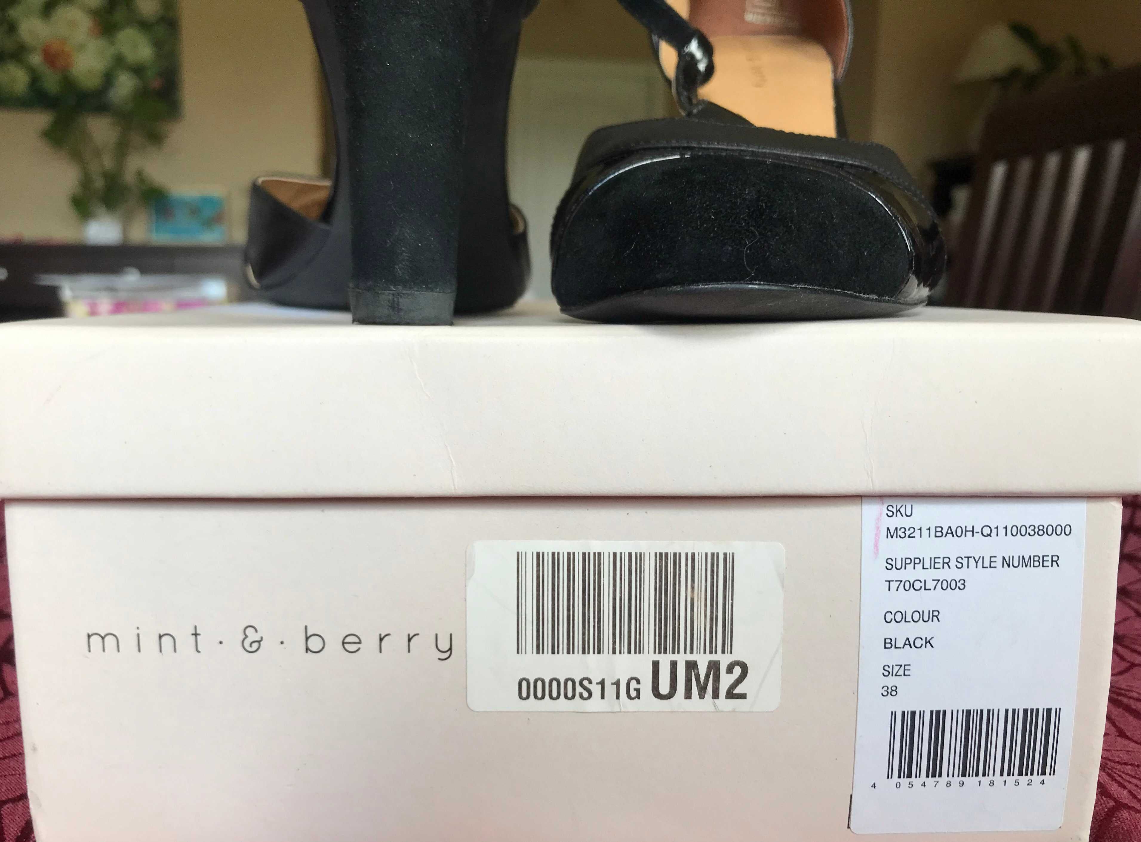 Śliczne czółenka Mint & Berry - na okazję