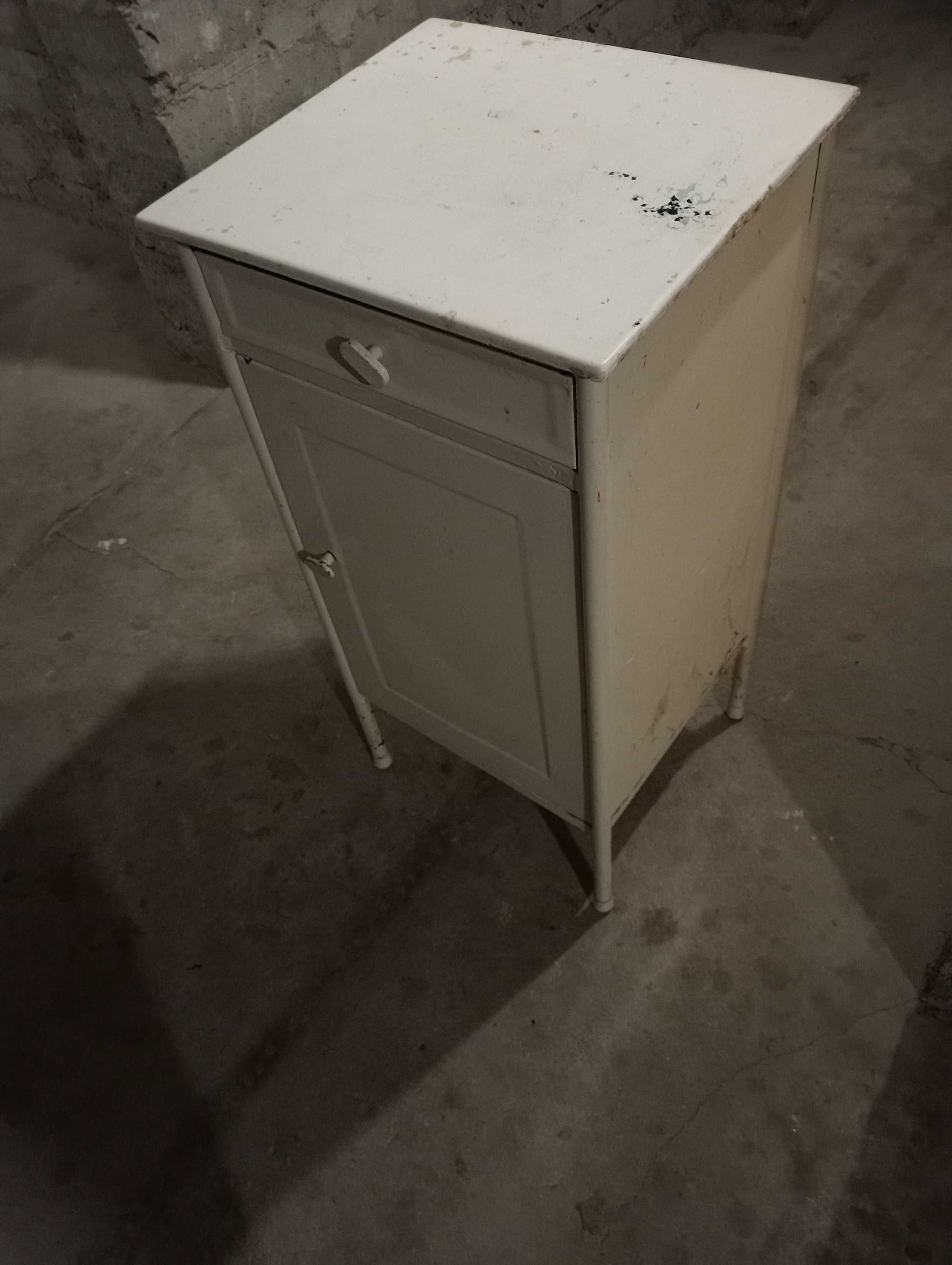 Szafka metalowa biała PRL