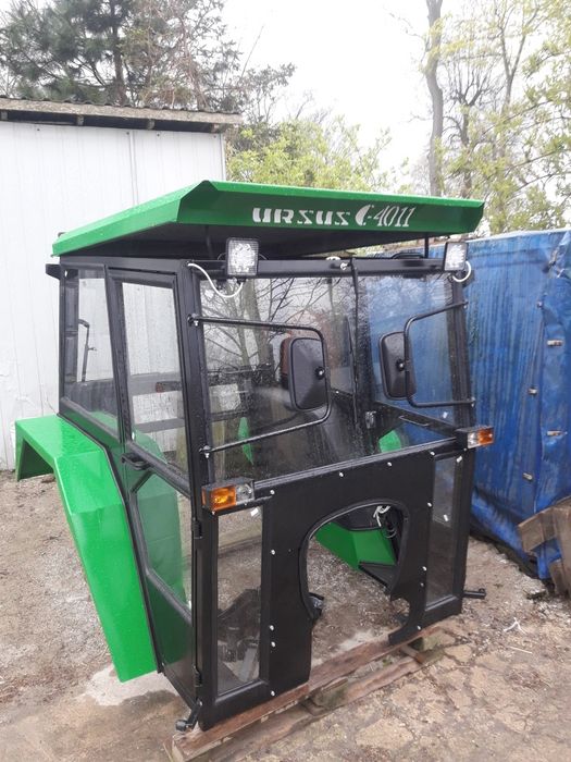 Ursus traktor ciągnik C-4011(40-stka) błotniki maska