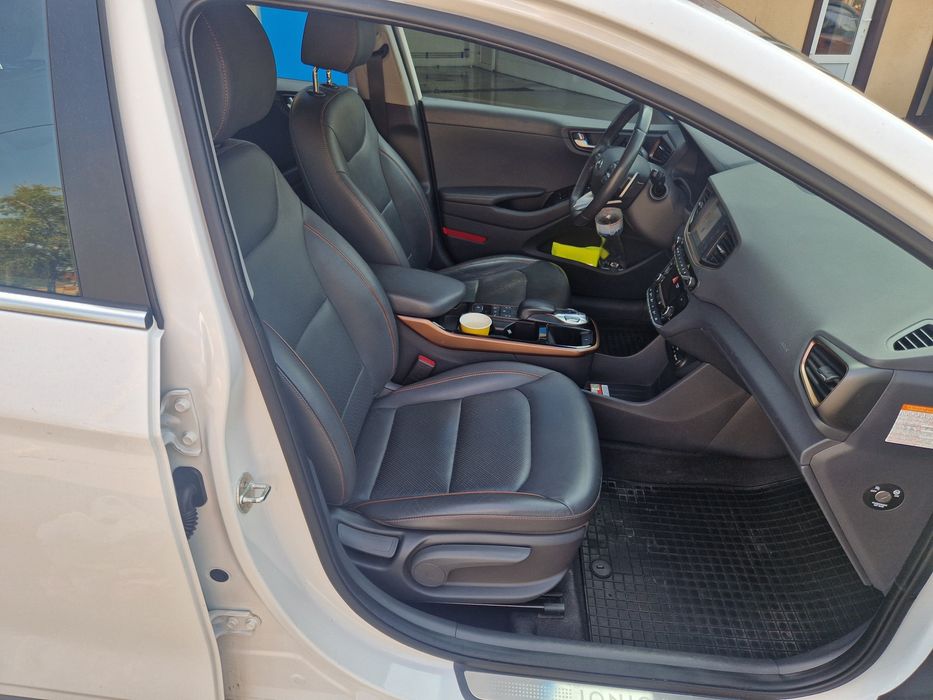 Оренда авто Hyundai Ioniq