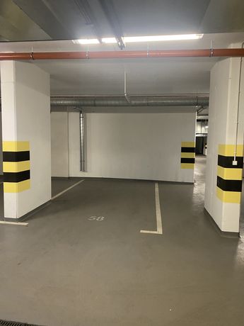 Miejsce parkingowe w garażu podziemnym ul.Mogilska 116
