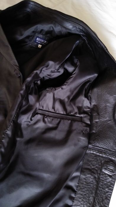 Casaco de Cabedal Preto