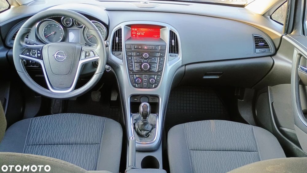 Opel Astra J 1.4 Turbo Benzyna Gaz 2017r 2 właściciel Zadbana Prywatne