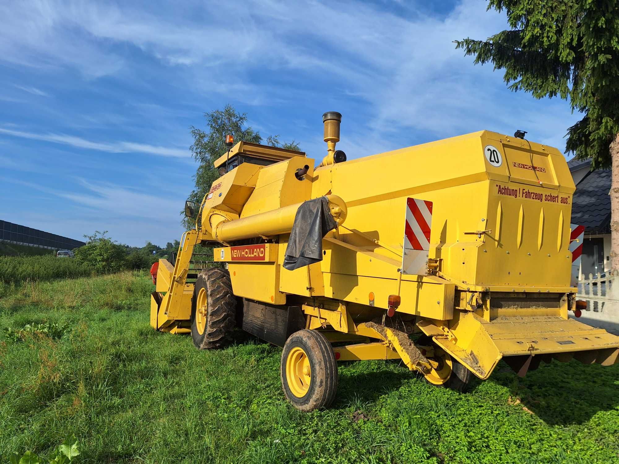 Kombajn zbożowy holland 8030