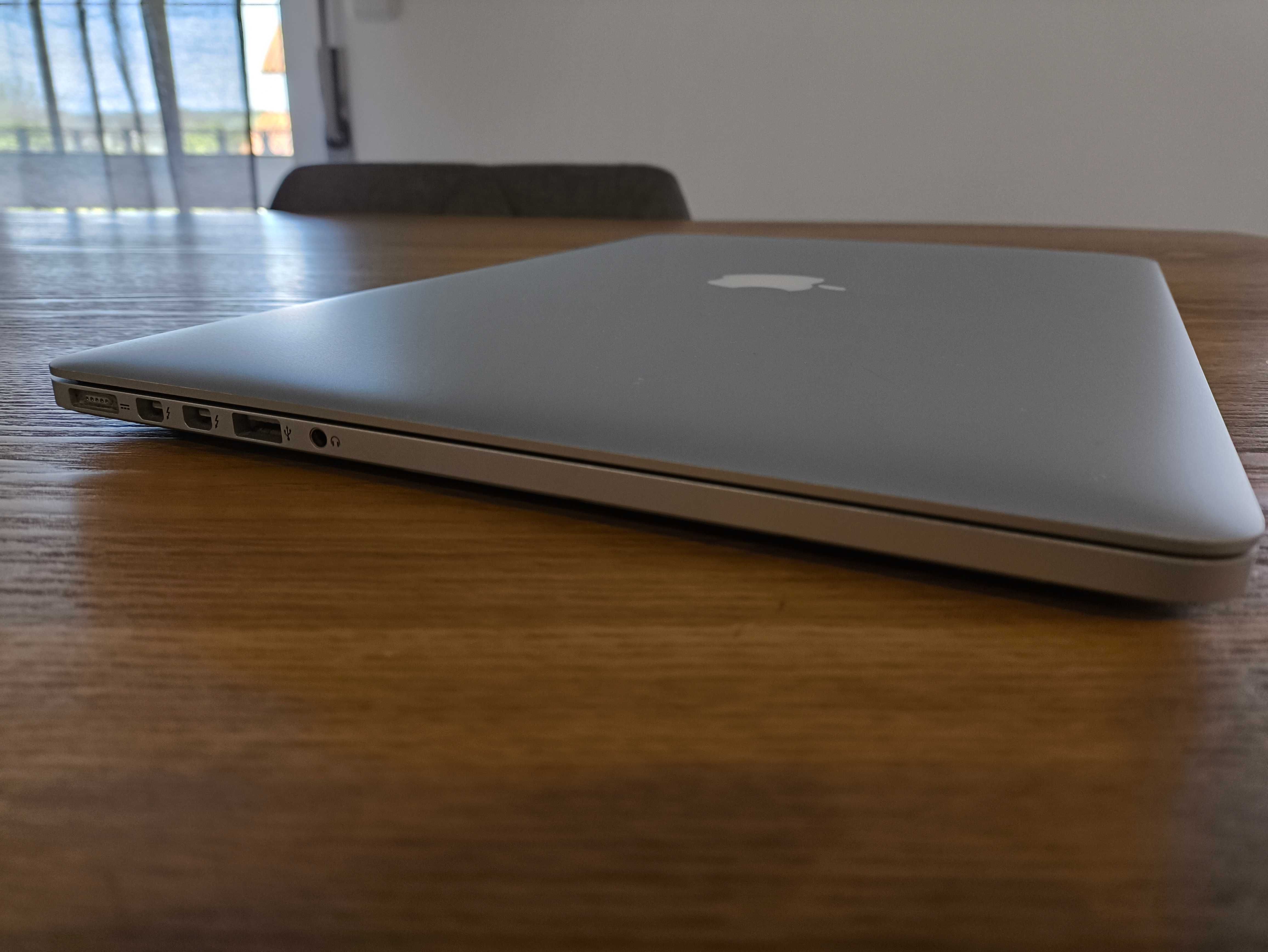 Macbook Pro i7 16GB 500GB SSD