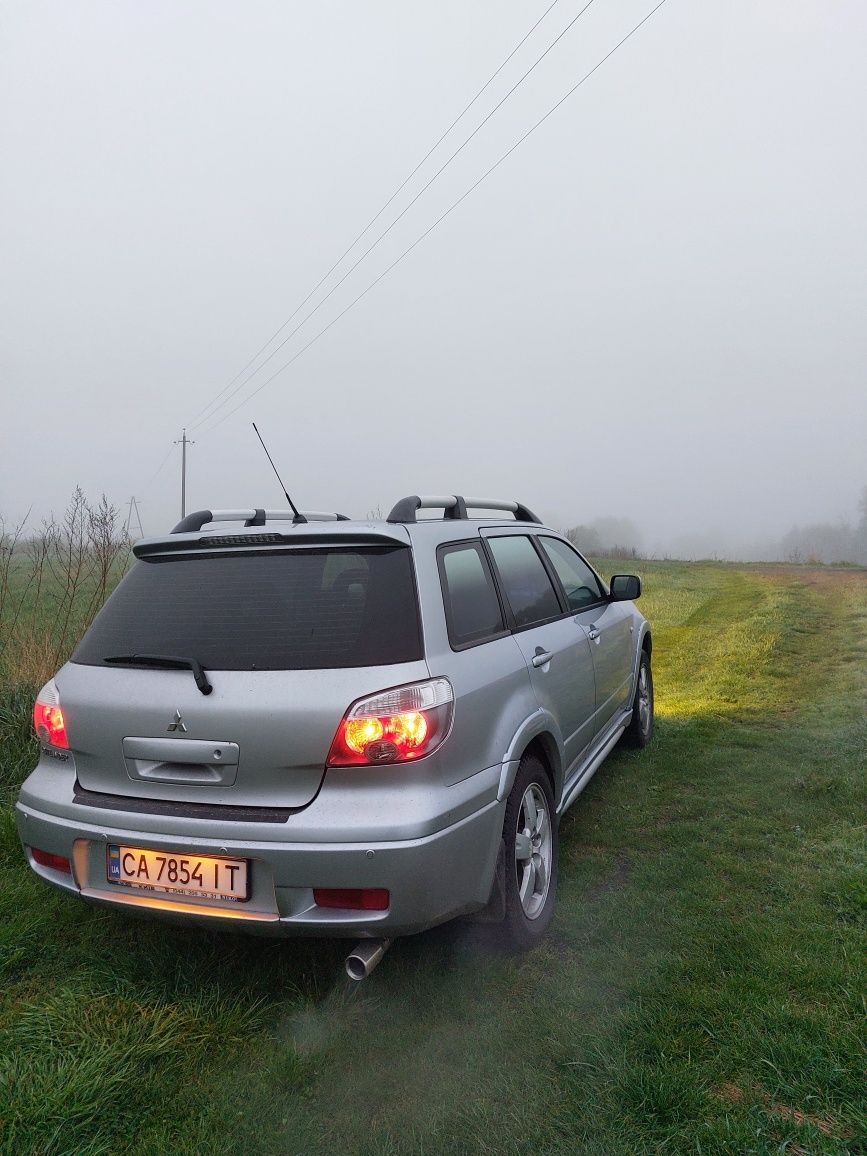 Mitsubishi Outlander 2007, 2.0 Газ.