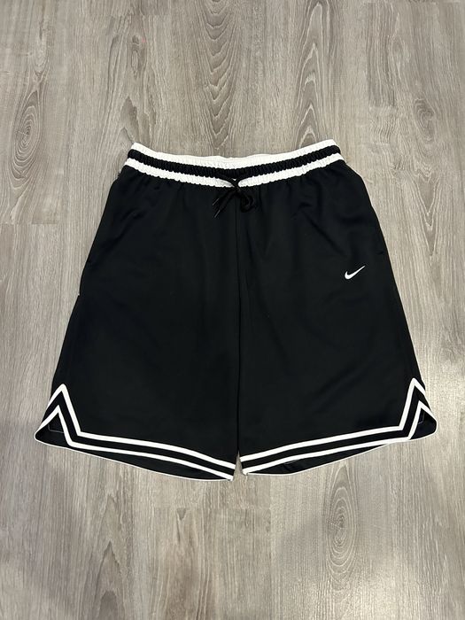 Баскетбольні шорти Nike DNA (10) оригінал dh7160-010